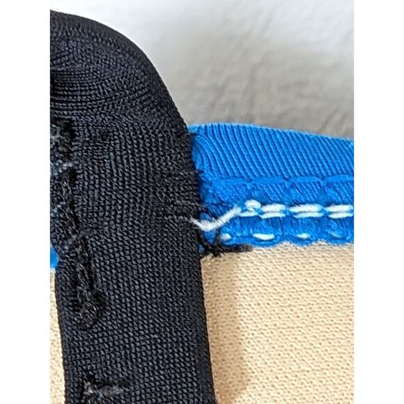 La blanca swimsuit one piece Black straps Sz 12 Clean Good condition Straps Sewn - Picture 8 of 9